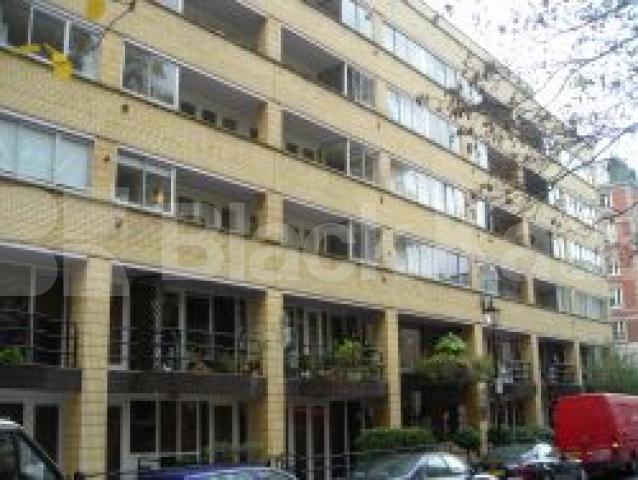 			1 Bedroom, 1 bath, 1 reception Flat			 Porchester Square, BAYSWATER W2